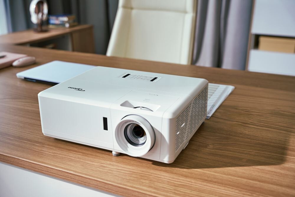 Optoma-ZK400-Beamer-Laser-4K-4000-Ansi-Demo