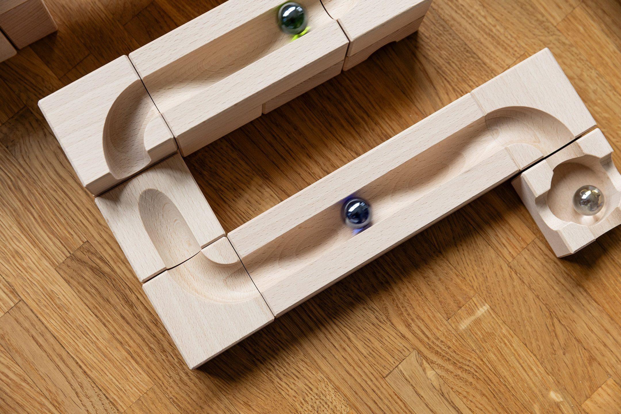 cuboro-kugelbahn-wave-set-aus-22-bausteinen