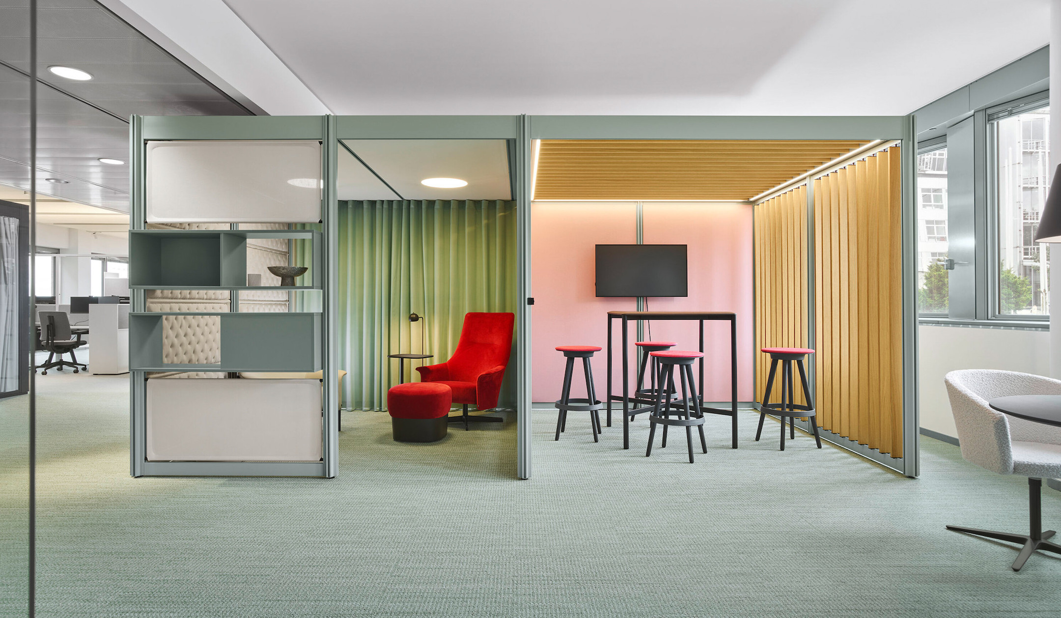 Bene-POINTS-freistehendes-und-modulares-Baukastensystem-fur-flexible-Raumlosungen